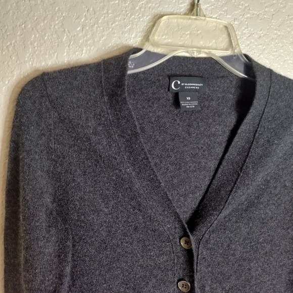 C by bloomingdale's 2-ply cashmere grey button down cardigan sz Xs - Picture 6 of 7
